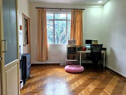 Flora Road (D17), Terrace #463038981